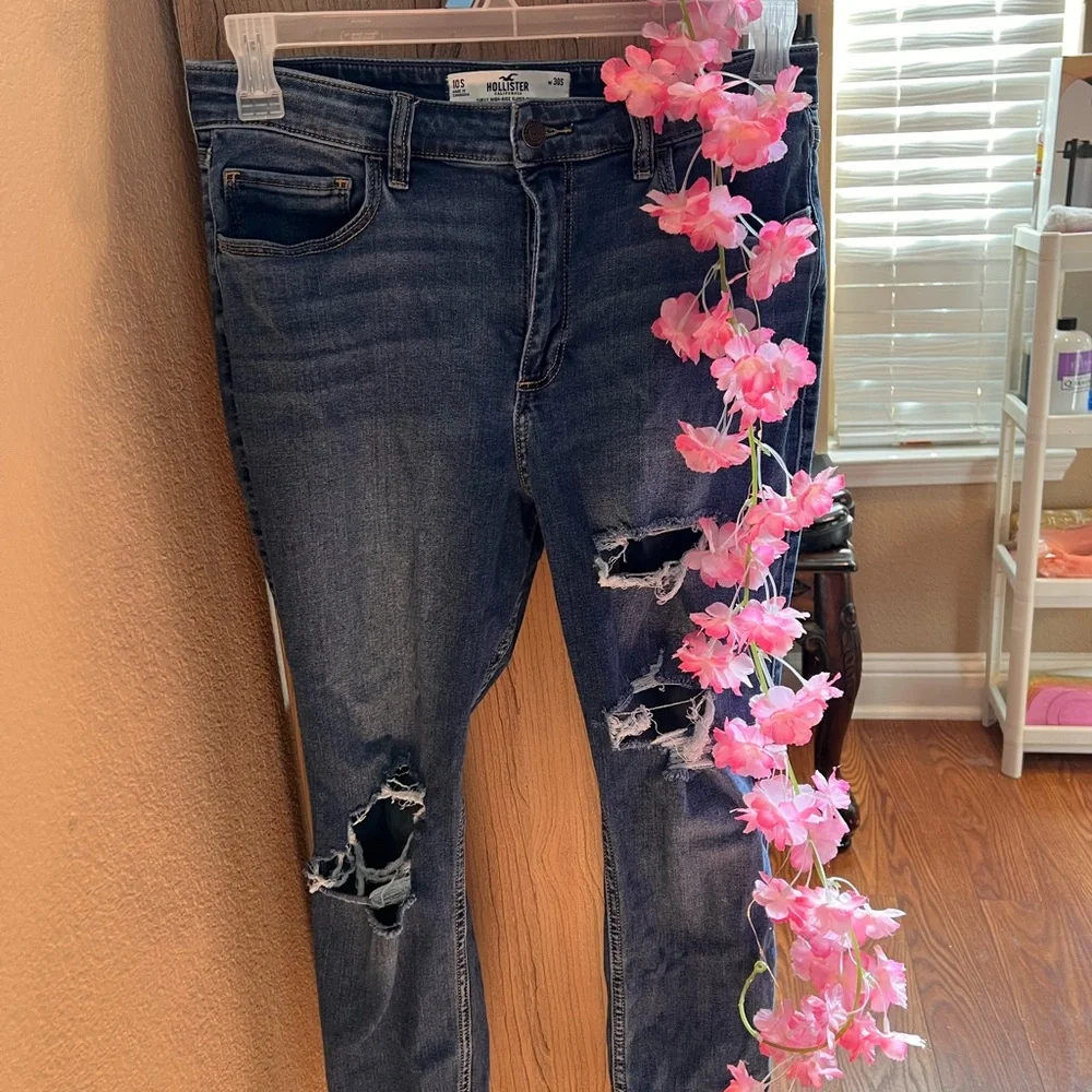 Hollister Blue Ripped Skinny Jeans - Picture 2 of 4